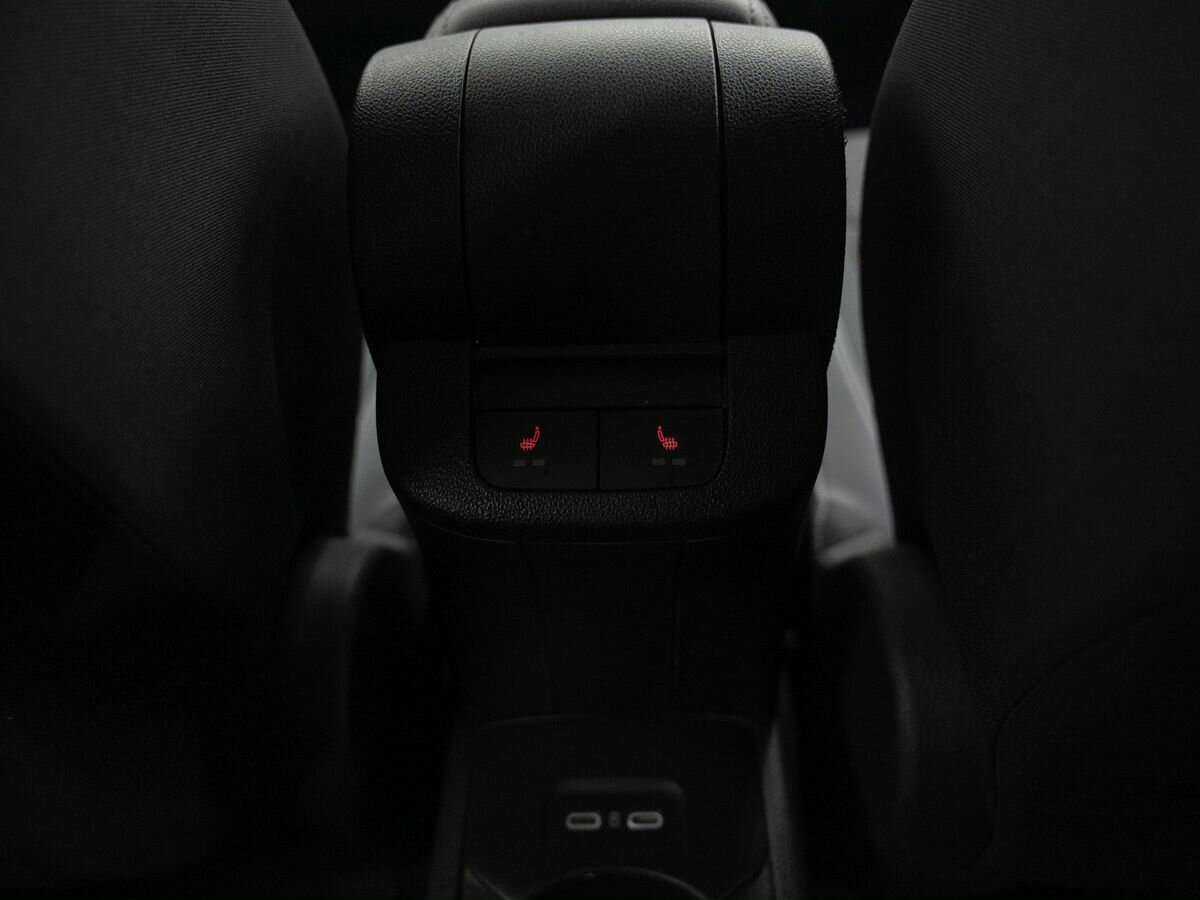 Volkswagen Polo, 2020 Фото №10