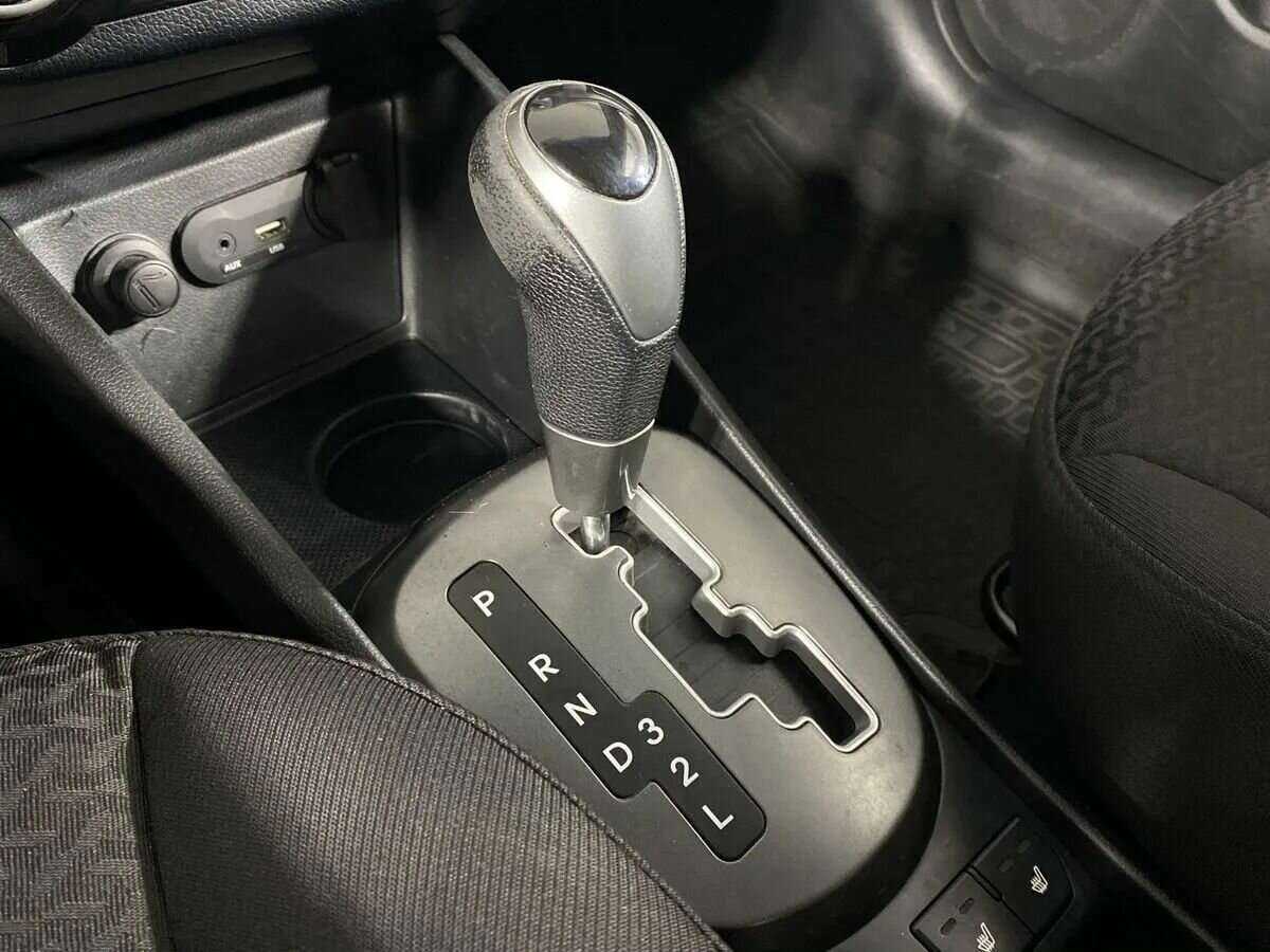 Kia Rio, 2016 Фото №17