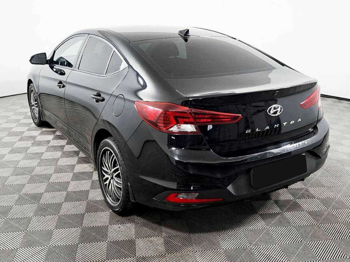 Hyundai Elantra, 2019 Фото №6