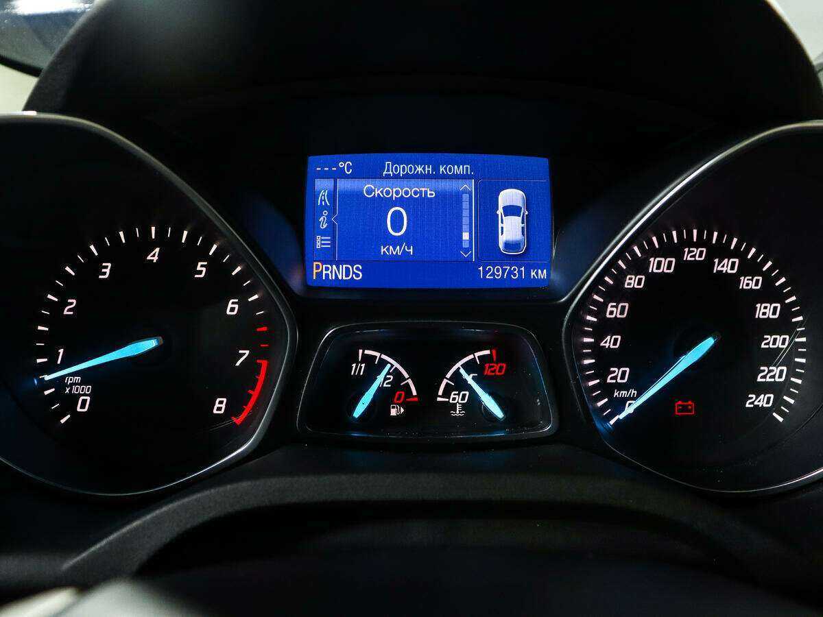 Ford Kuga, 2015 Фото №10