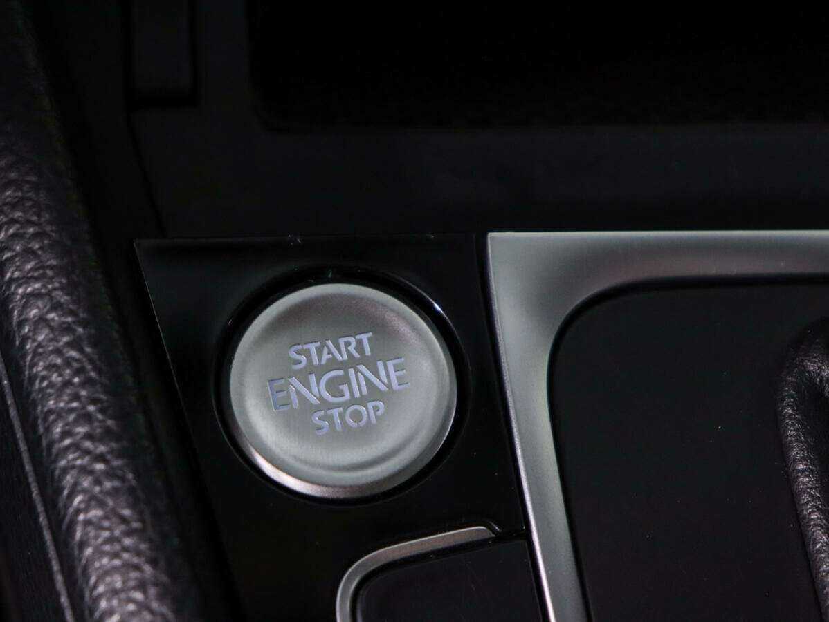 Volkswagen Golf, 2013 Фото №15