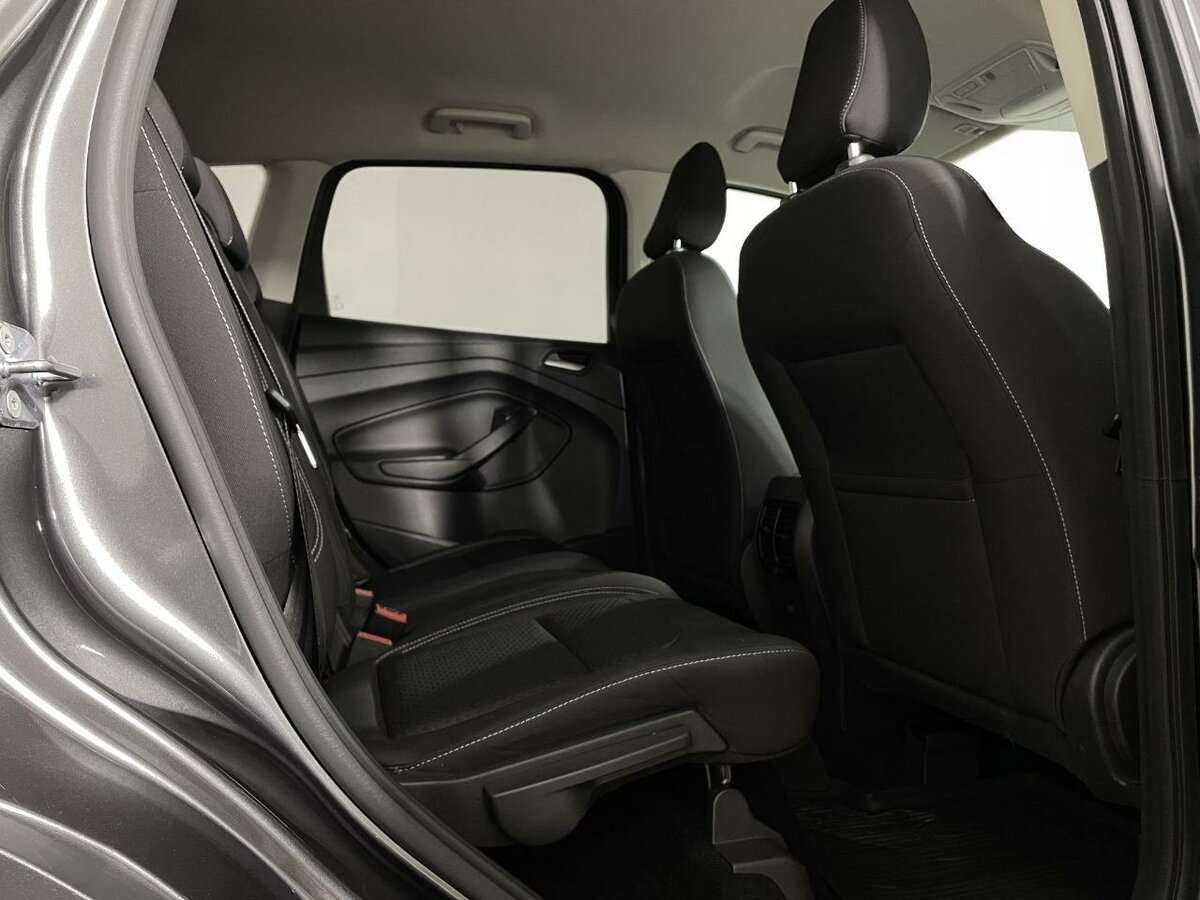 Ford Kuga, 2017 Фото №17