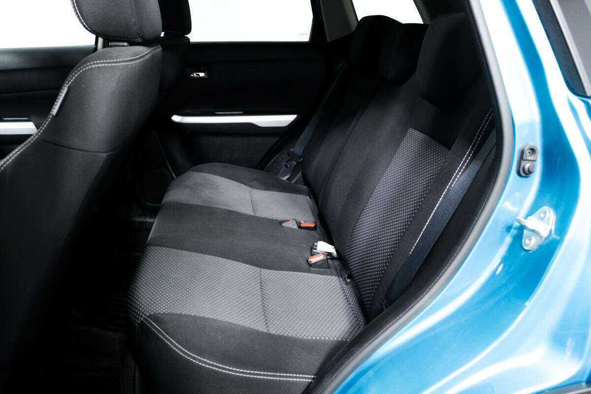 Suzuki Vitara, 2018 Фото №12