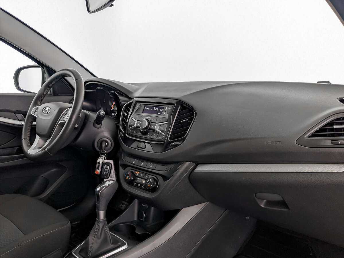 Lada (ВАЗ) Vesta SW, 2021 Фото №9