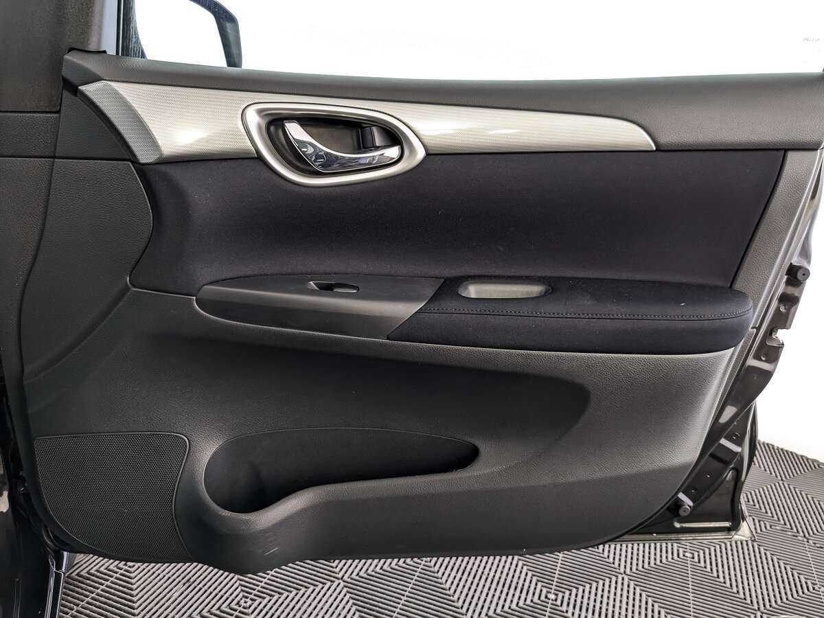 Nissan Tiida, 2015 Фото №21