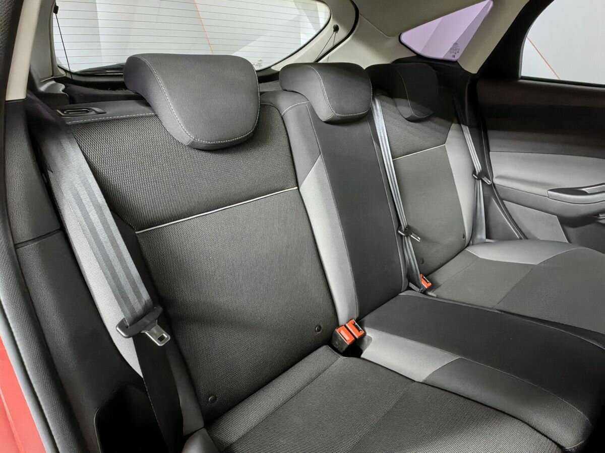 Ford Focus, 2013 Фото №13