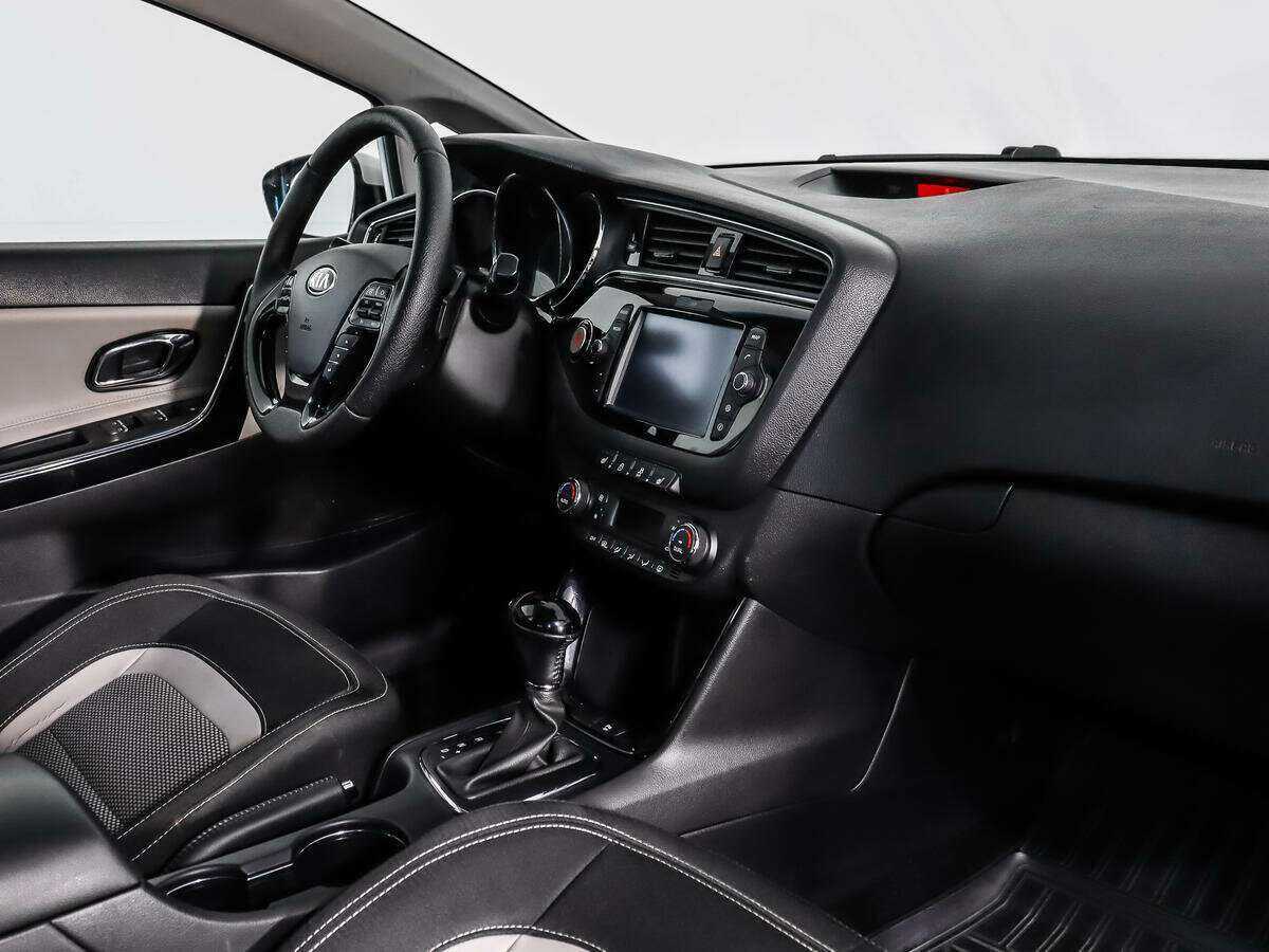 Kia Ceed, 2018 Фото №10