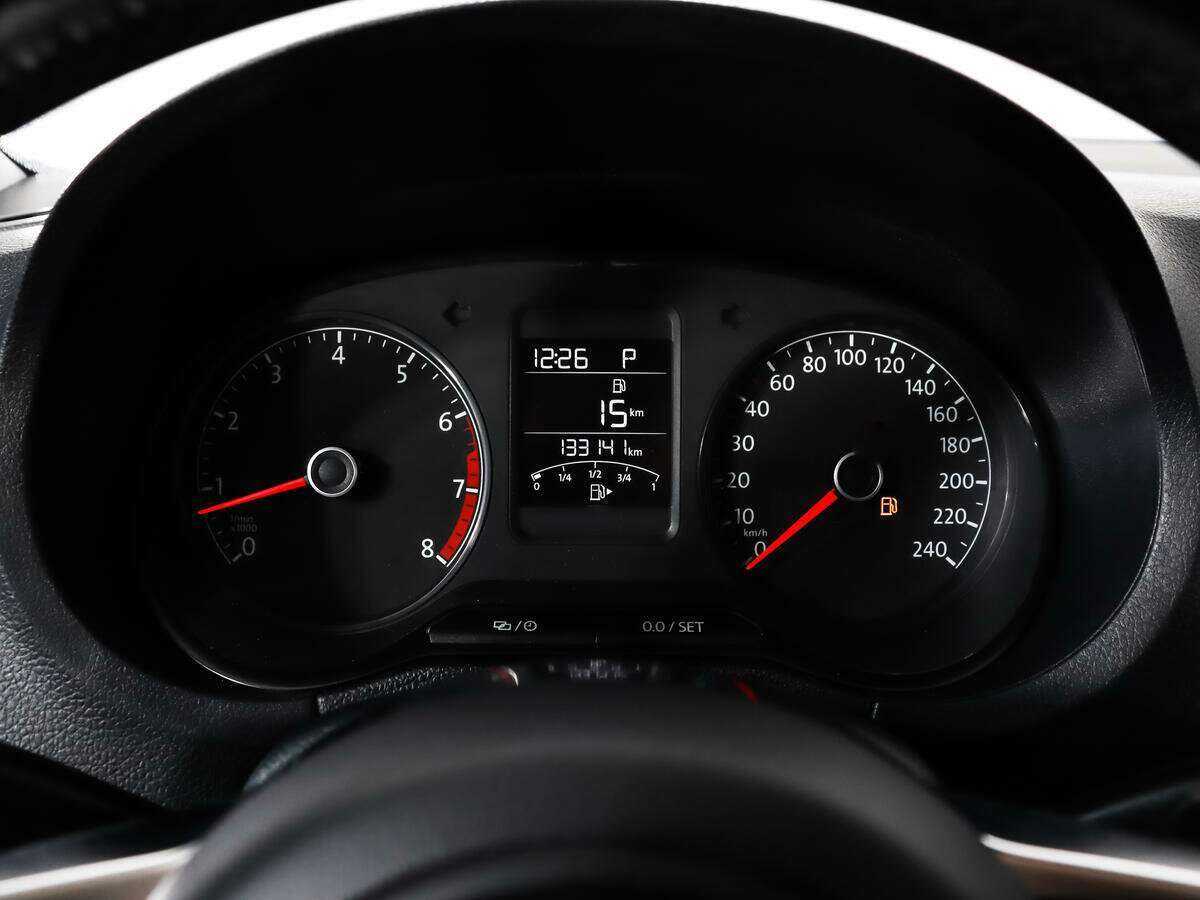 Volkswagen Polo, 2018 Фото №15