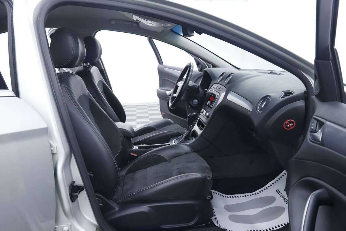 Ford Mondeo, 2013 Фото №12