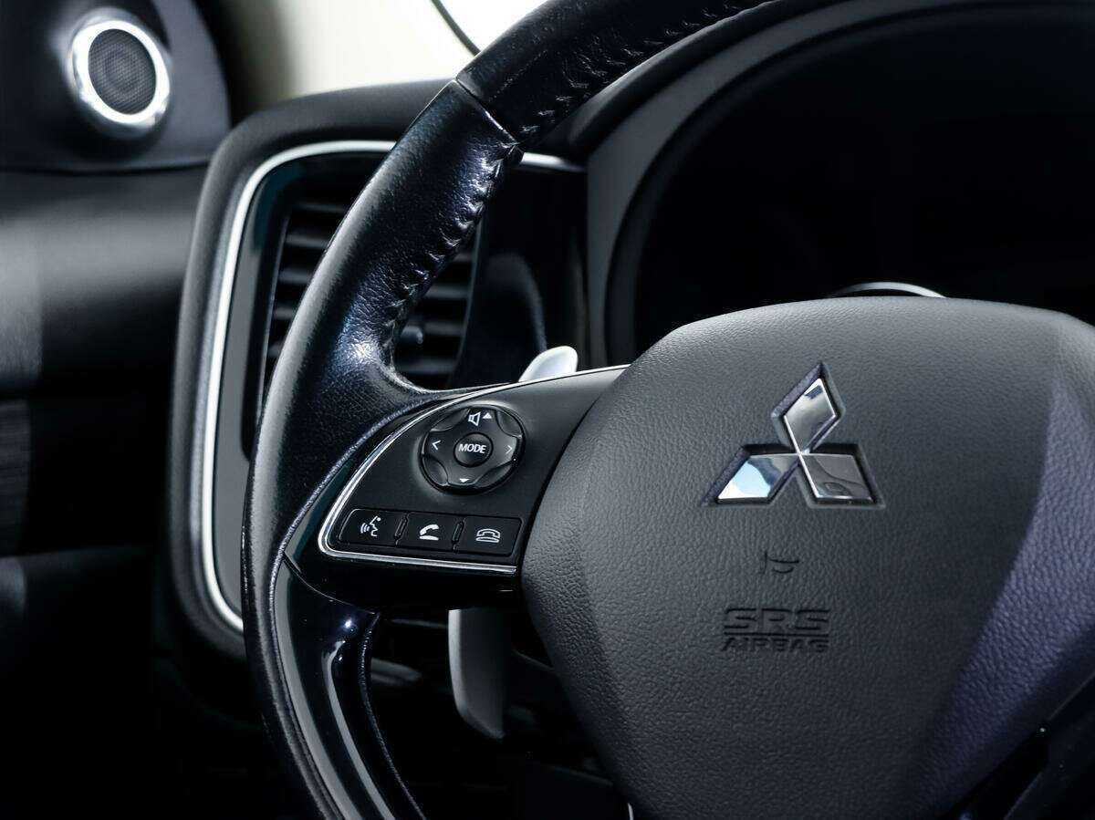 Mitsubishi Outlander, 2016 Фото №19