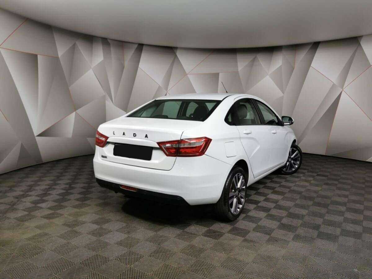 Lada (ВАЗ) Vesta, 2018 Фото №2
