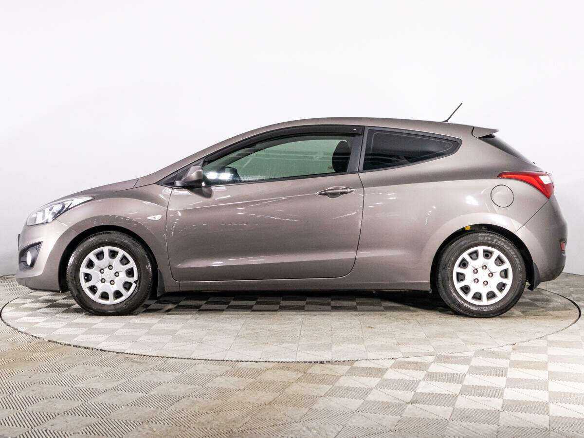 Hyundai i30, 2013 Фото №8