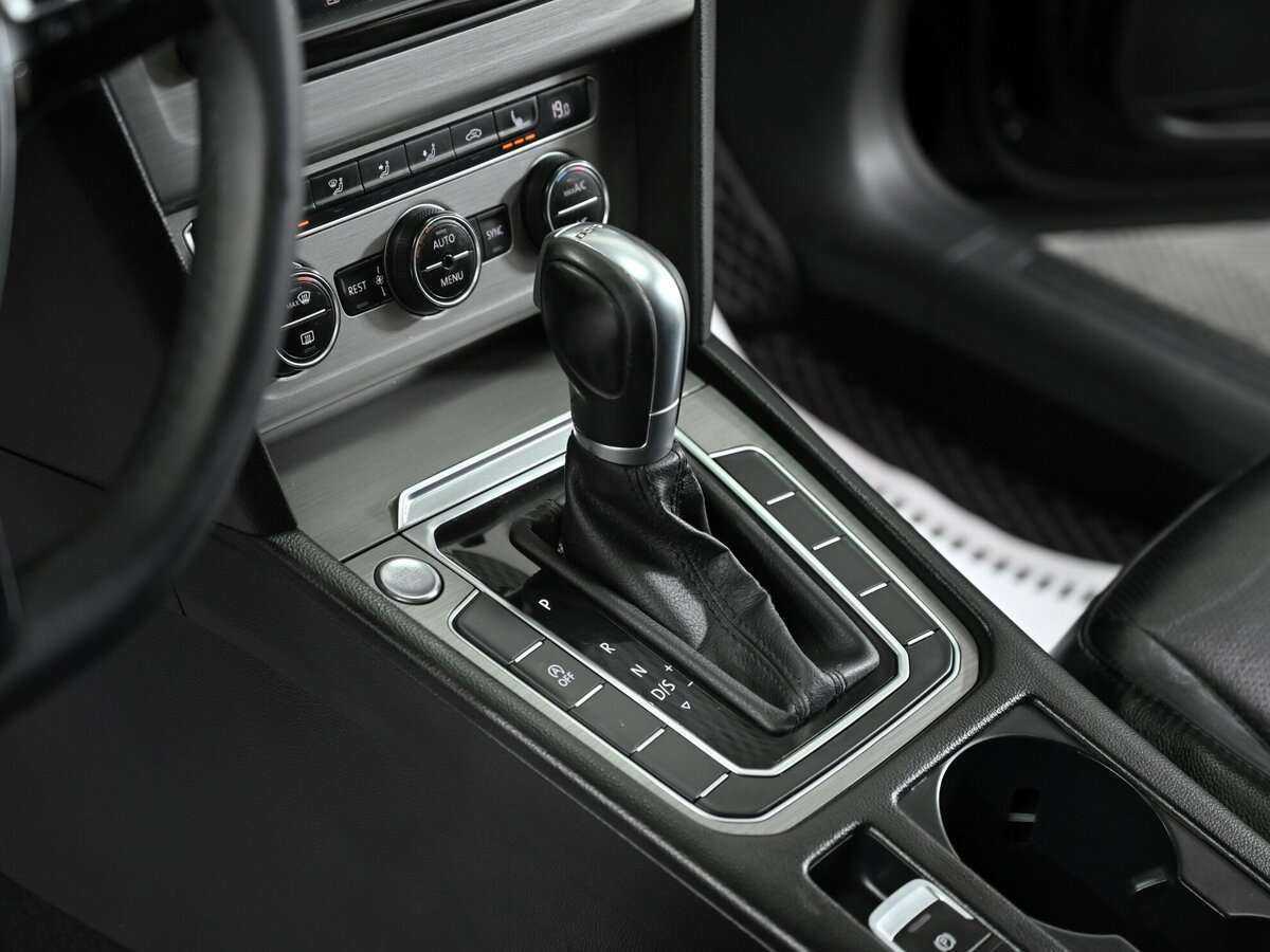 Volkswagen Passat, 2016 Фото №10