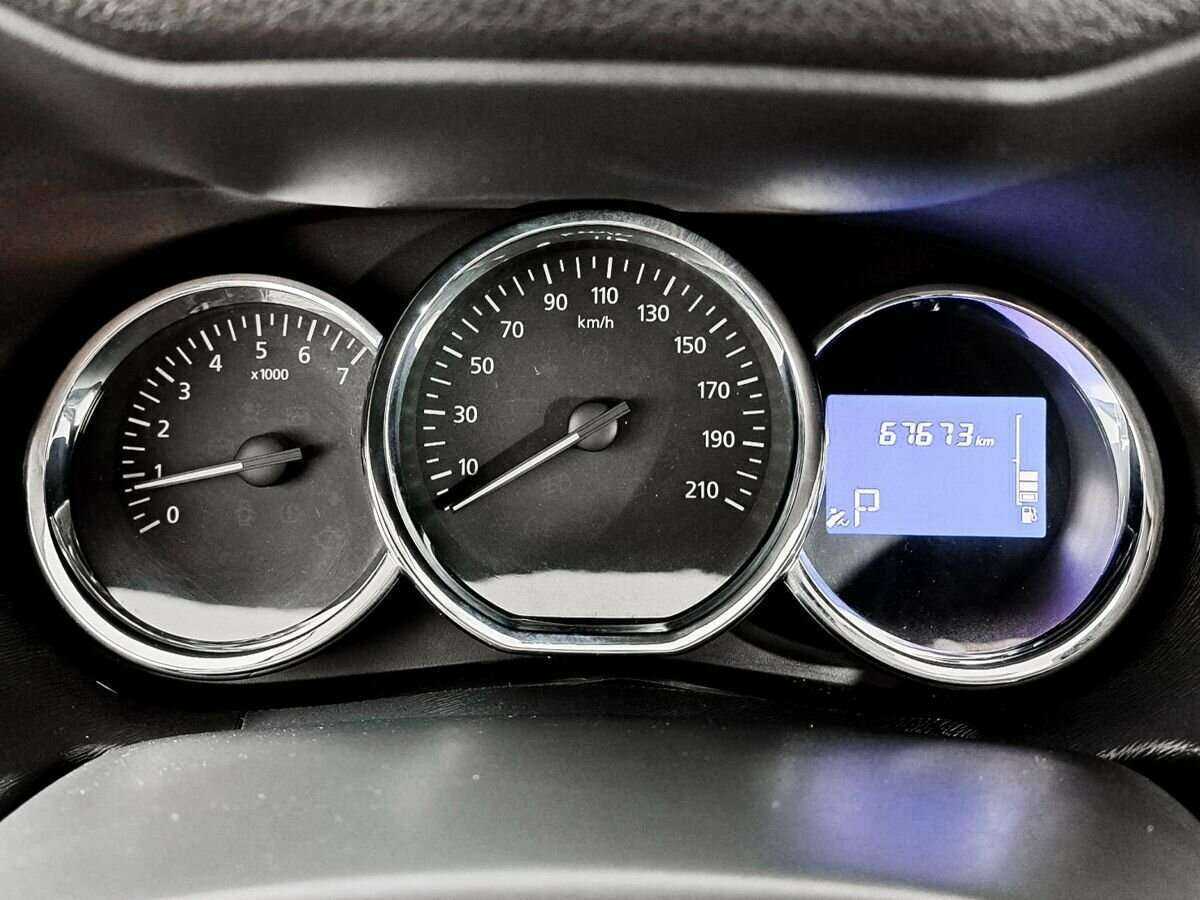 Nissan Terrano, 2017 Фото №7