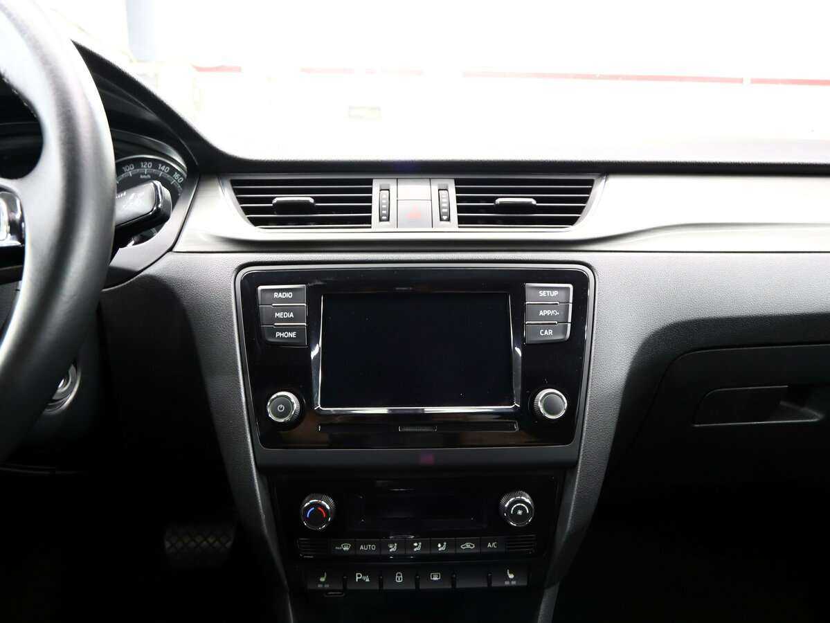 Skoda Rapid, 2018 Фото №17