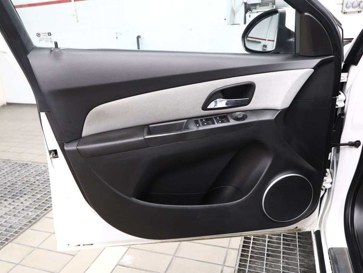 Chevrolet Cruze, 2012 Фото №6