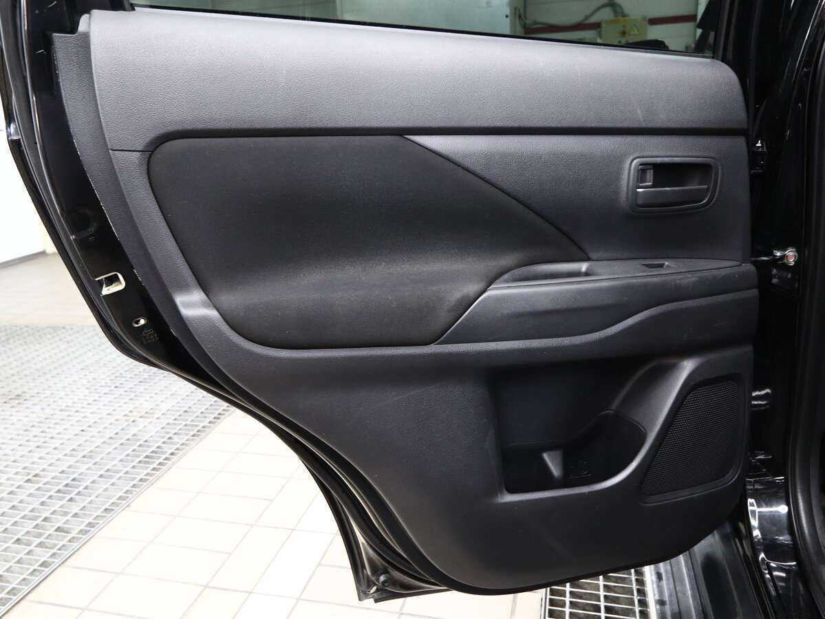 Mitsubishi Outlander, 2013 Фото №9