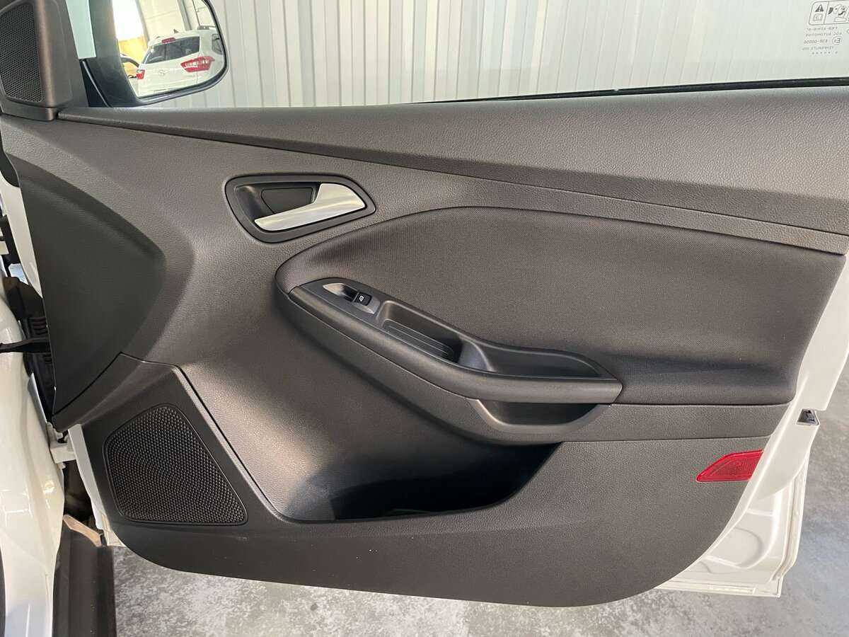 Ford Focus, 2018 Фото №19