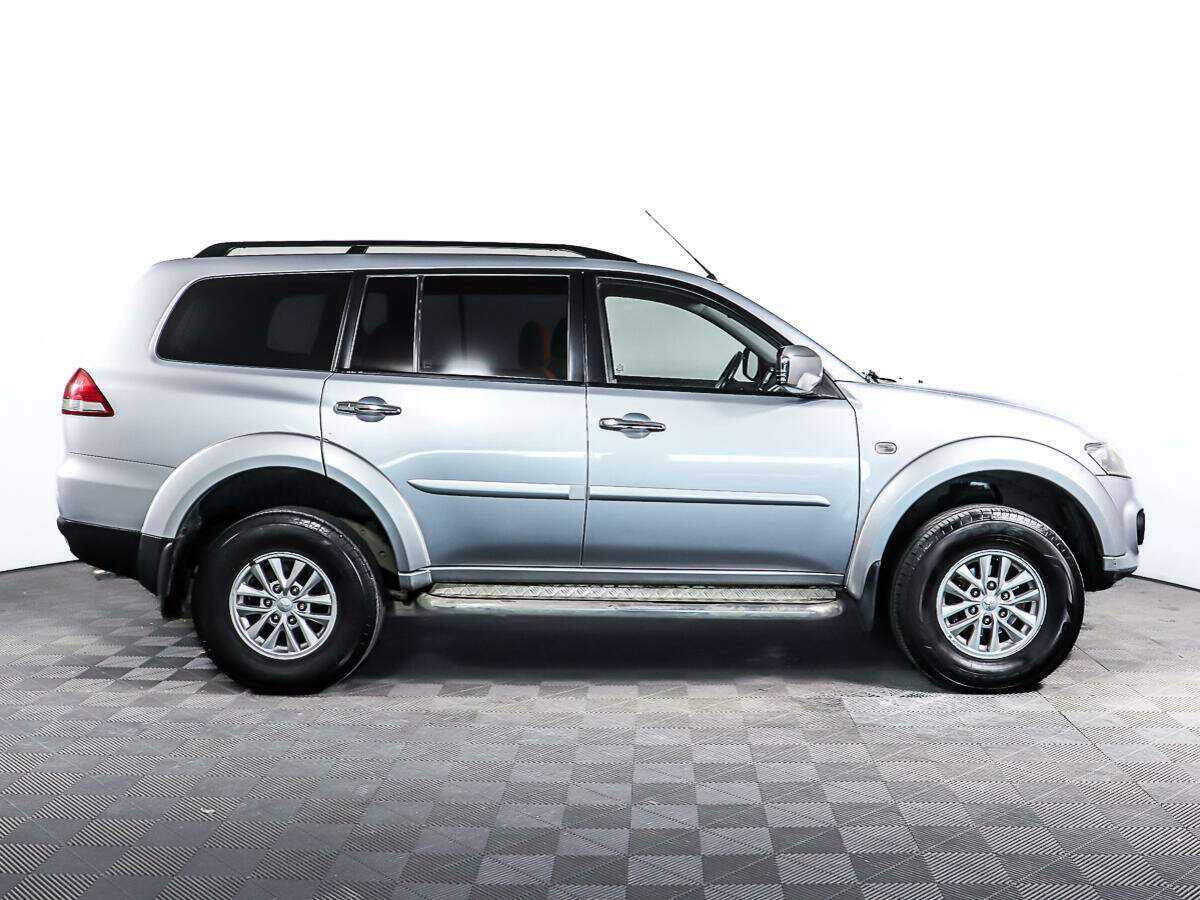 Mitsubishi Pajero Sport, 2014 Фото №4
