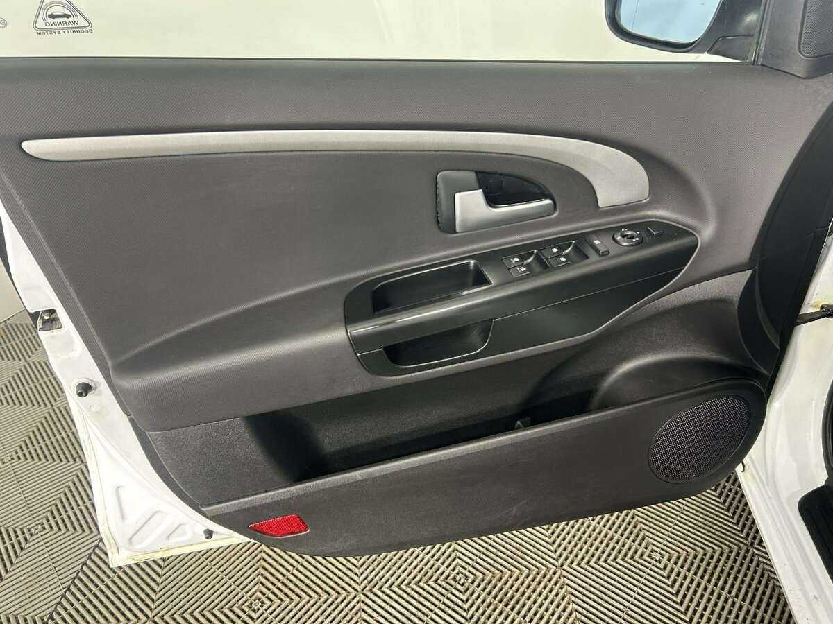 Kia Ceed, 2012 Фото №8