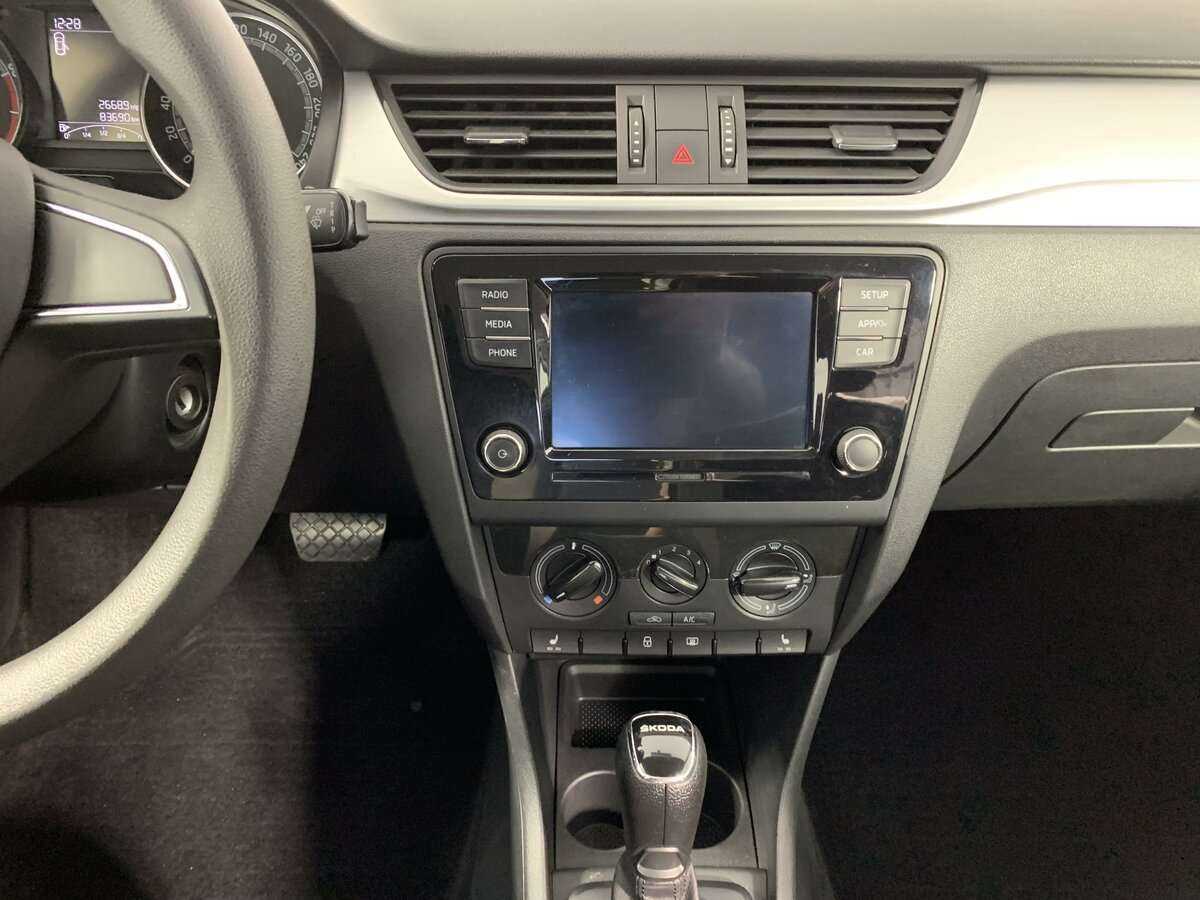 Skoda Rapid, 2019 Фото №12