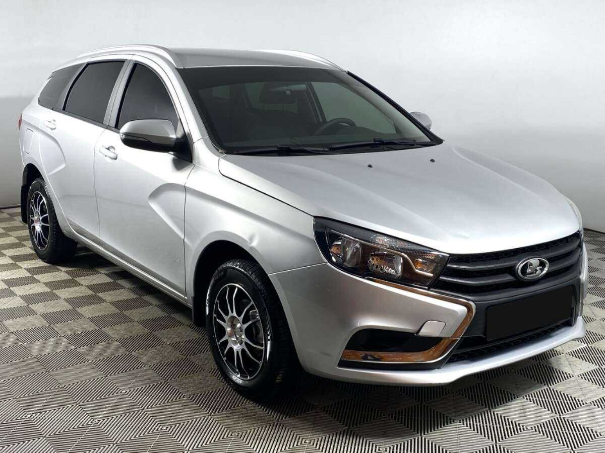 Lada (ВАЗ) Vesta SW, 2021 Фото №3