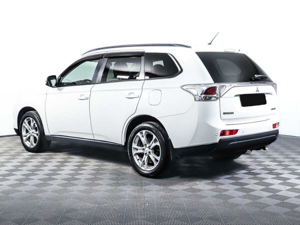 Mitsubishi Outlander, 2013 Фото №7