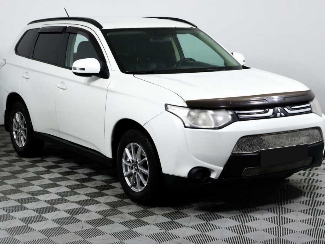Mitsubishi Outlander, 2013 Фото №3