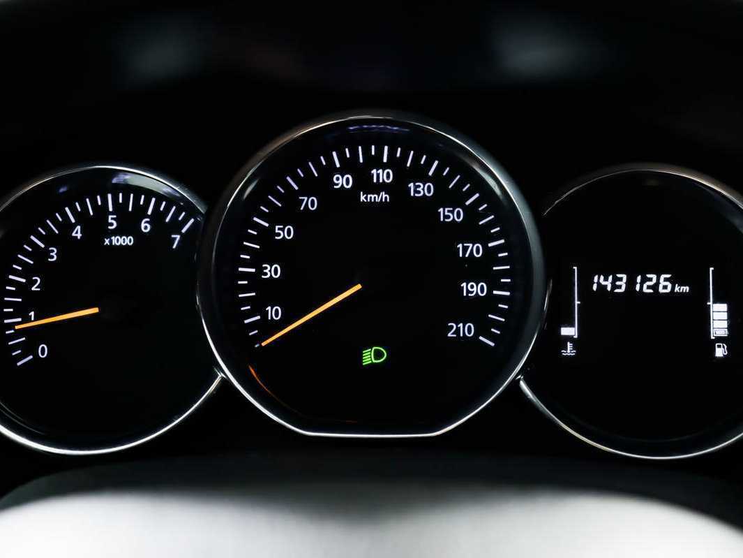 Renault Logan, 2019 Фото №8