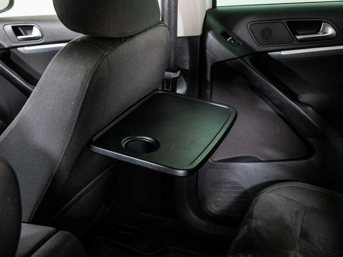 Volkswagen Tiguan, 2012 Фото №16