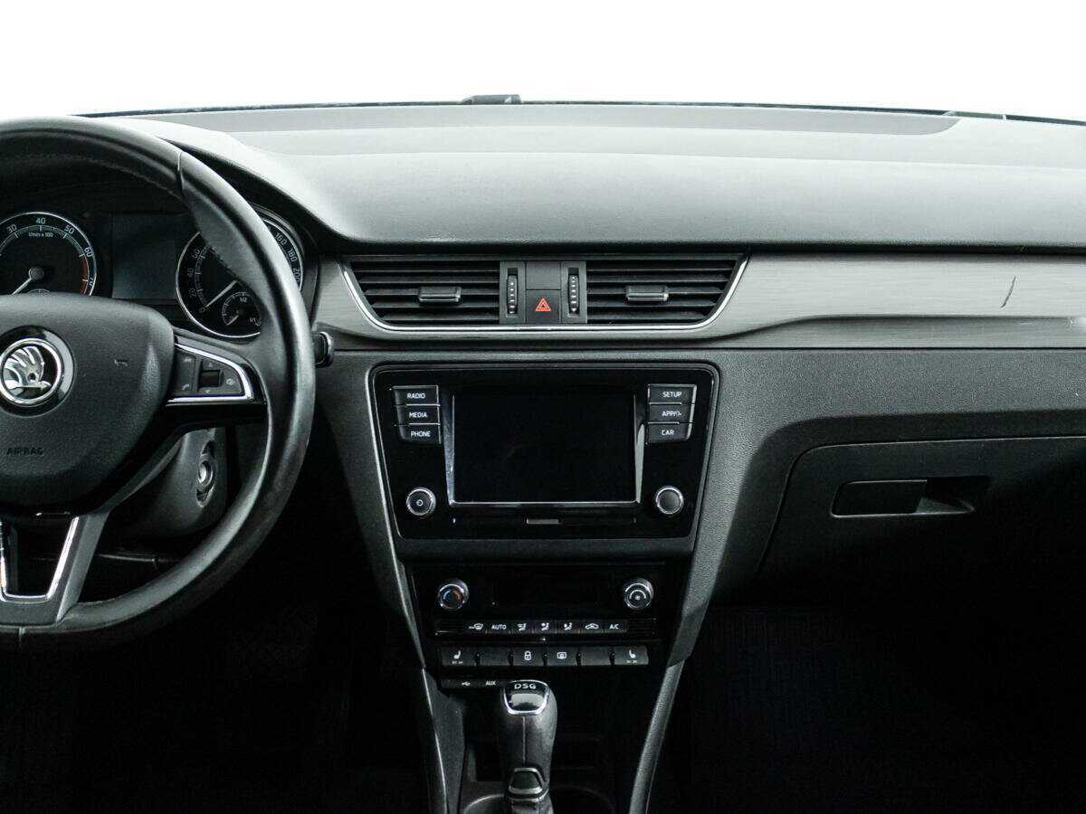 Skoda Rapid, 2017 Фото №14