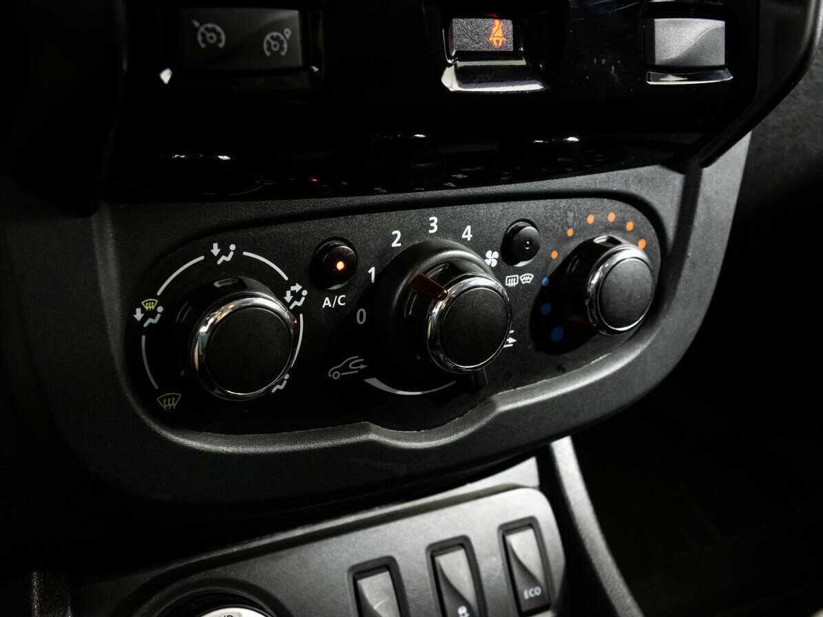 Renault Duster, 2017 Фото №12