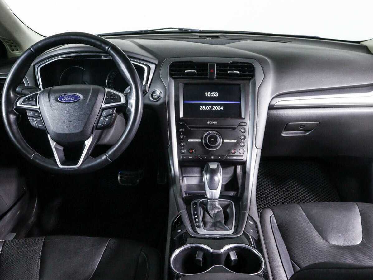 Ford Mondeo, 2015 Фото №11