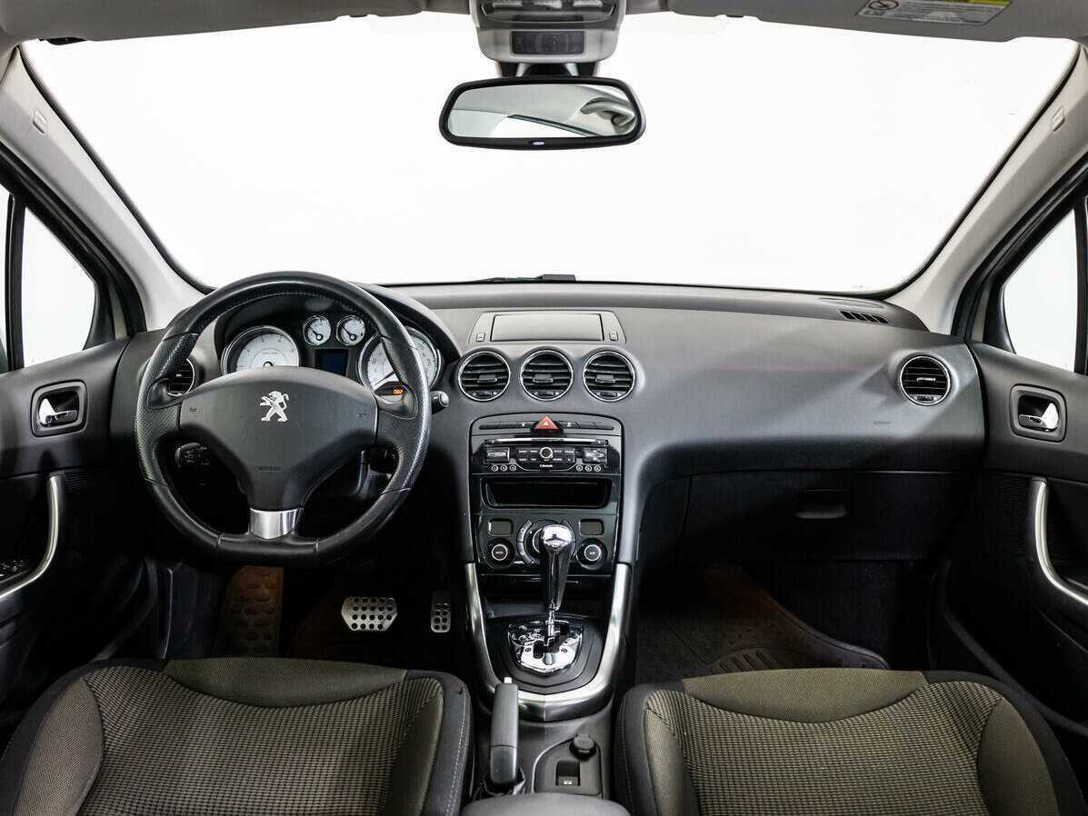 Peugeot 308, 2013 Фото №13