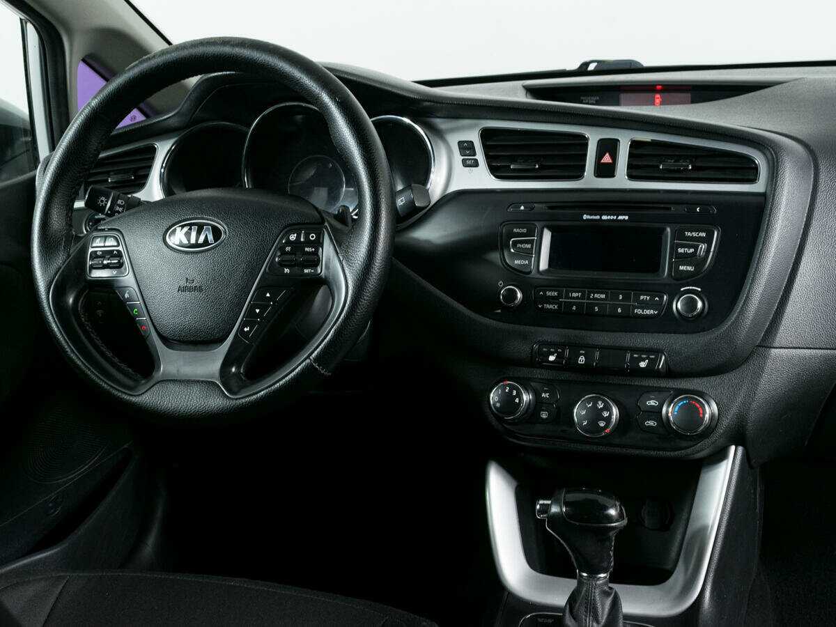 Kia Ceed, 2012 Фото №9