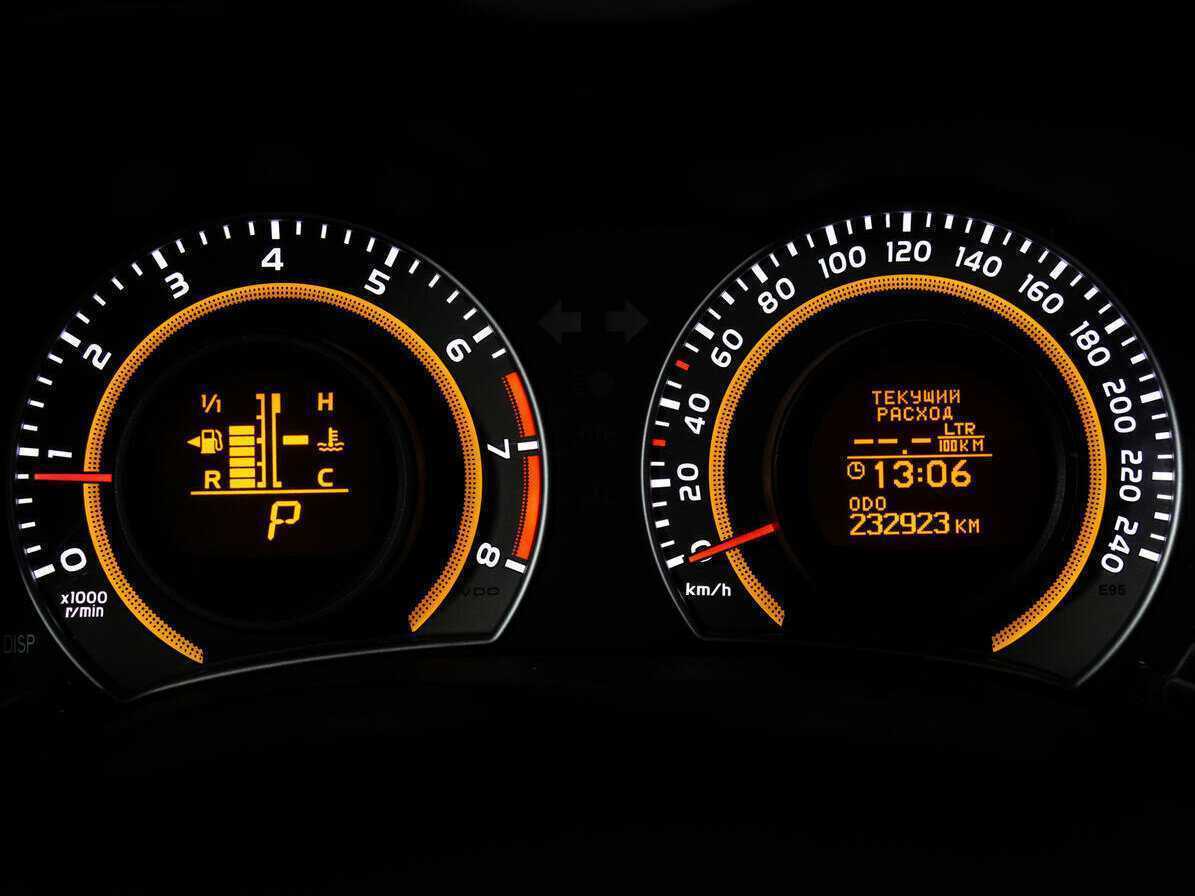 Toyota Corolla, 2012 Фото №17