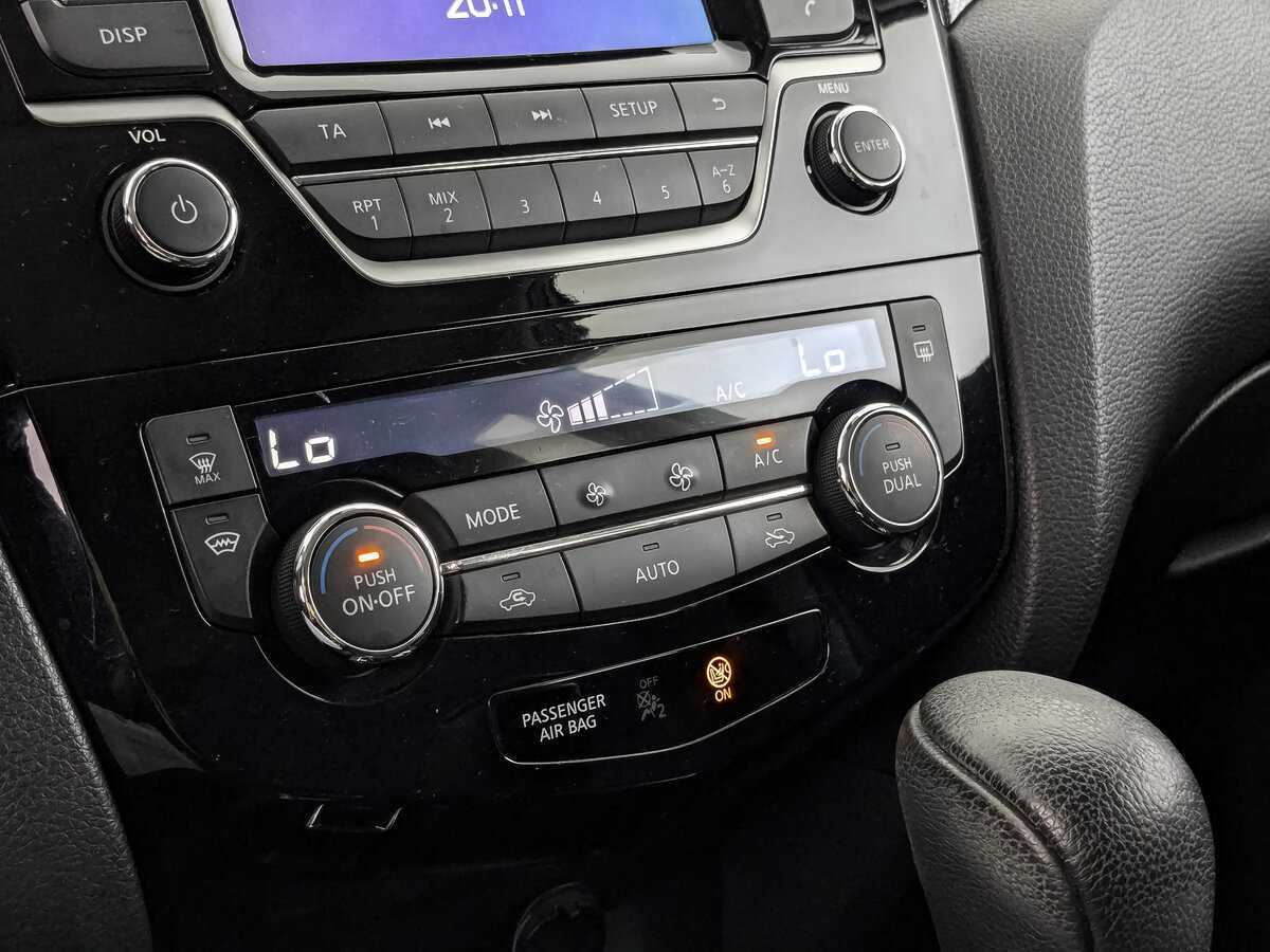 Nissan X-Trail, 2015 Фото №17