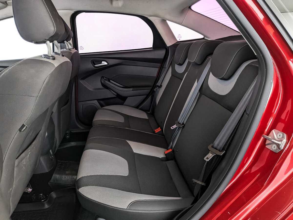 Ford Focus, 2012 Фото №10