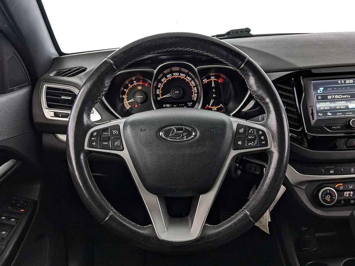 Lada (ВАЗ) Vesta, 2019 Фото №17