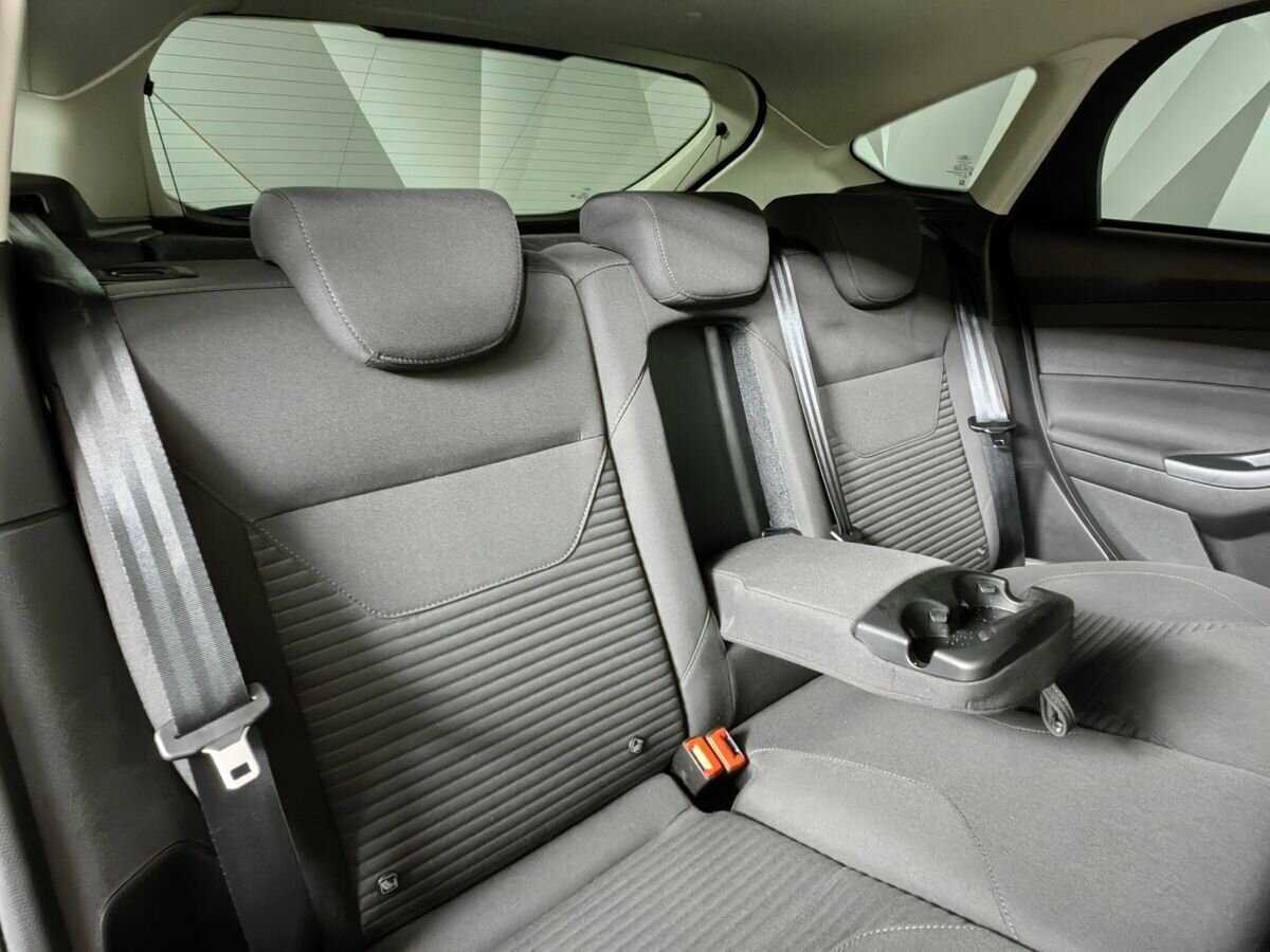 Ford Focus, 2018 Фото №13