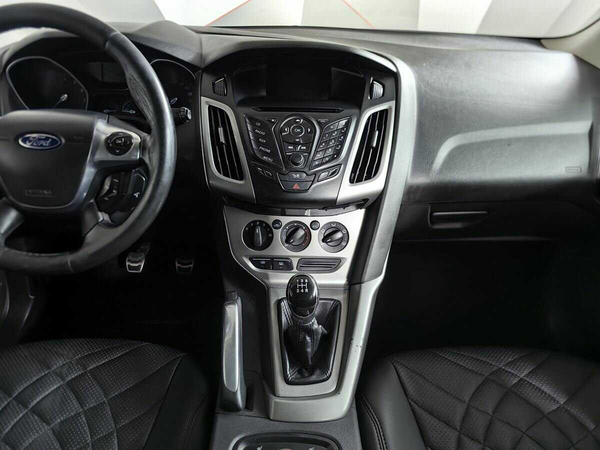 Ford Focus, 2012 Фото №10