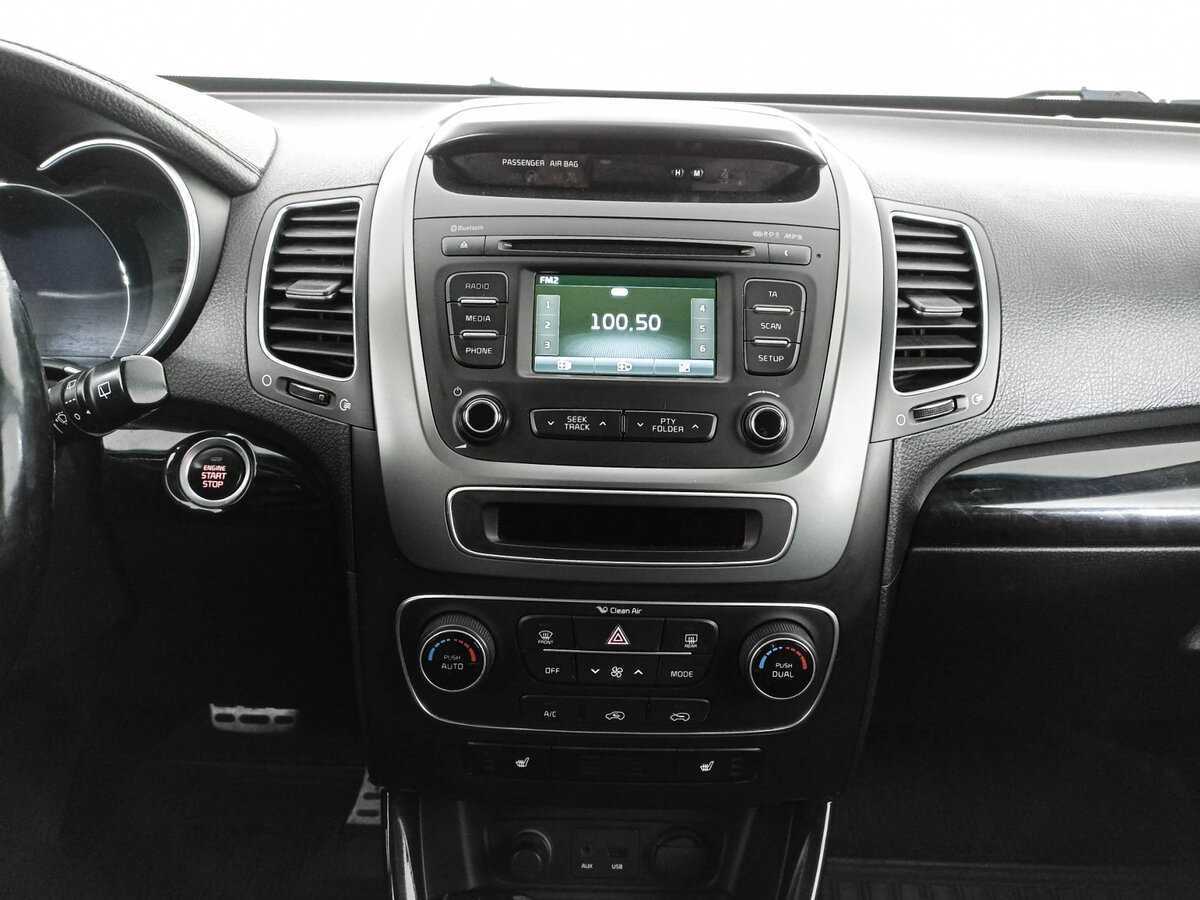 Kia Sorento, 2012 Фото №13