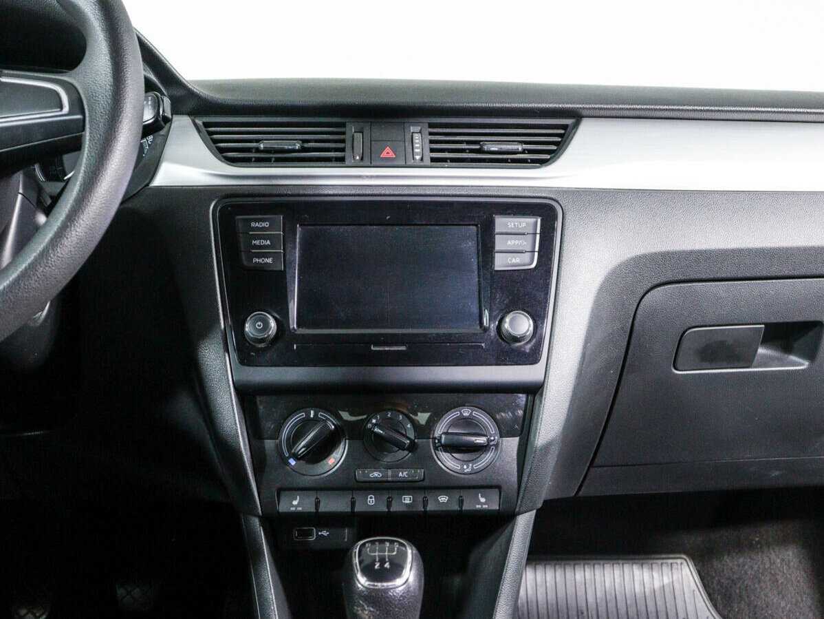 Skoda Rapid, 2019 Фото №11