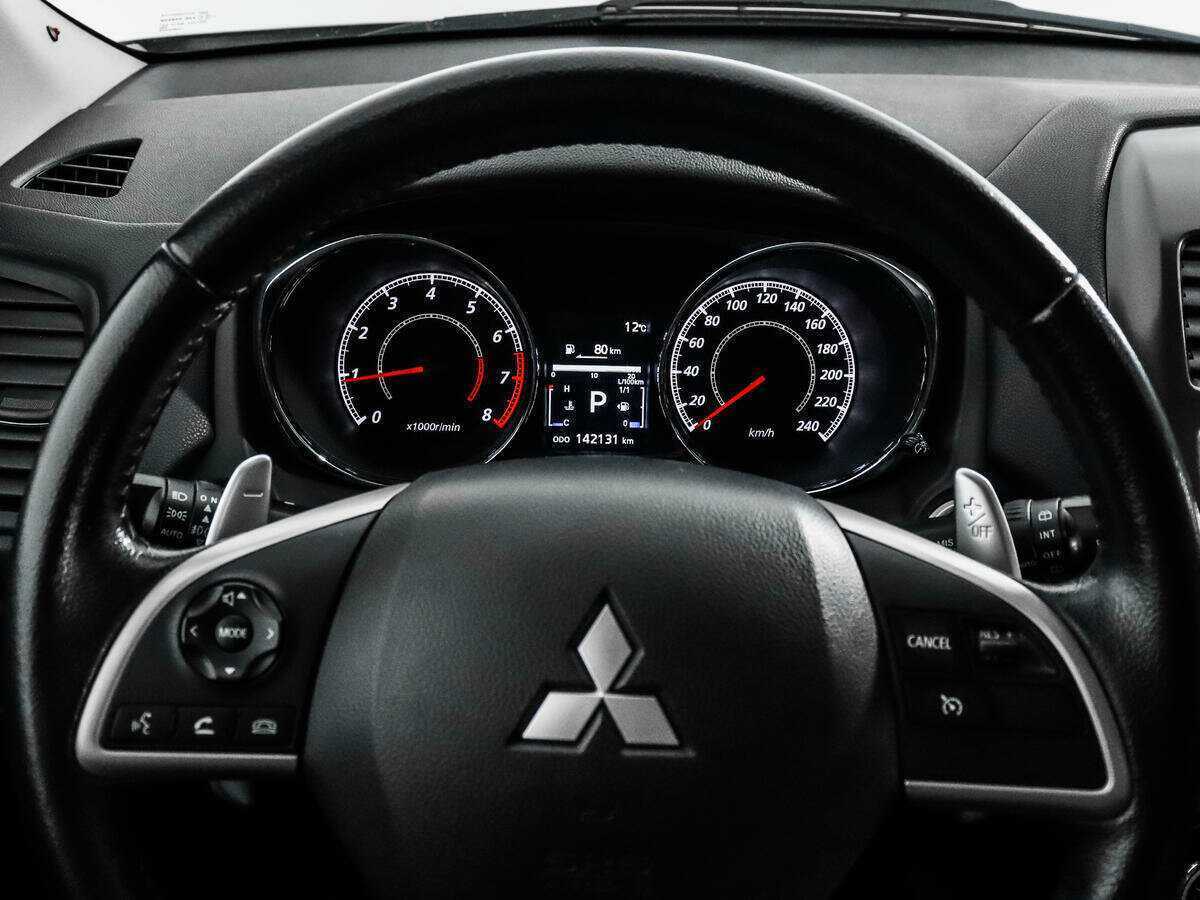 Mitsubishi ASX, 2012 Фото №18