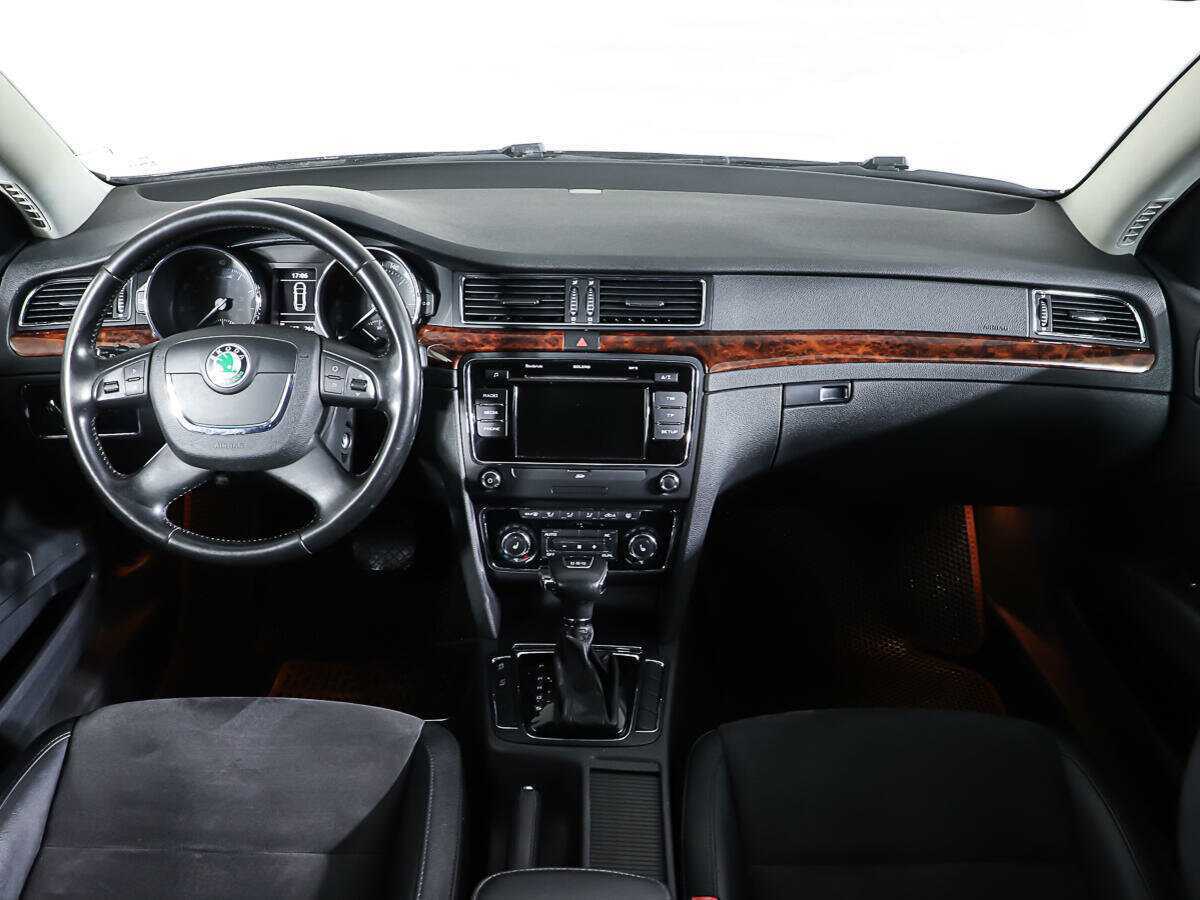 Skoda Superb, 2012 Фото №14