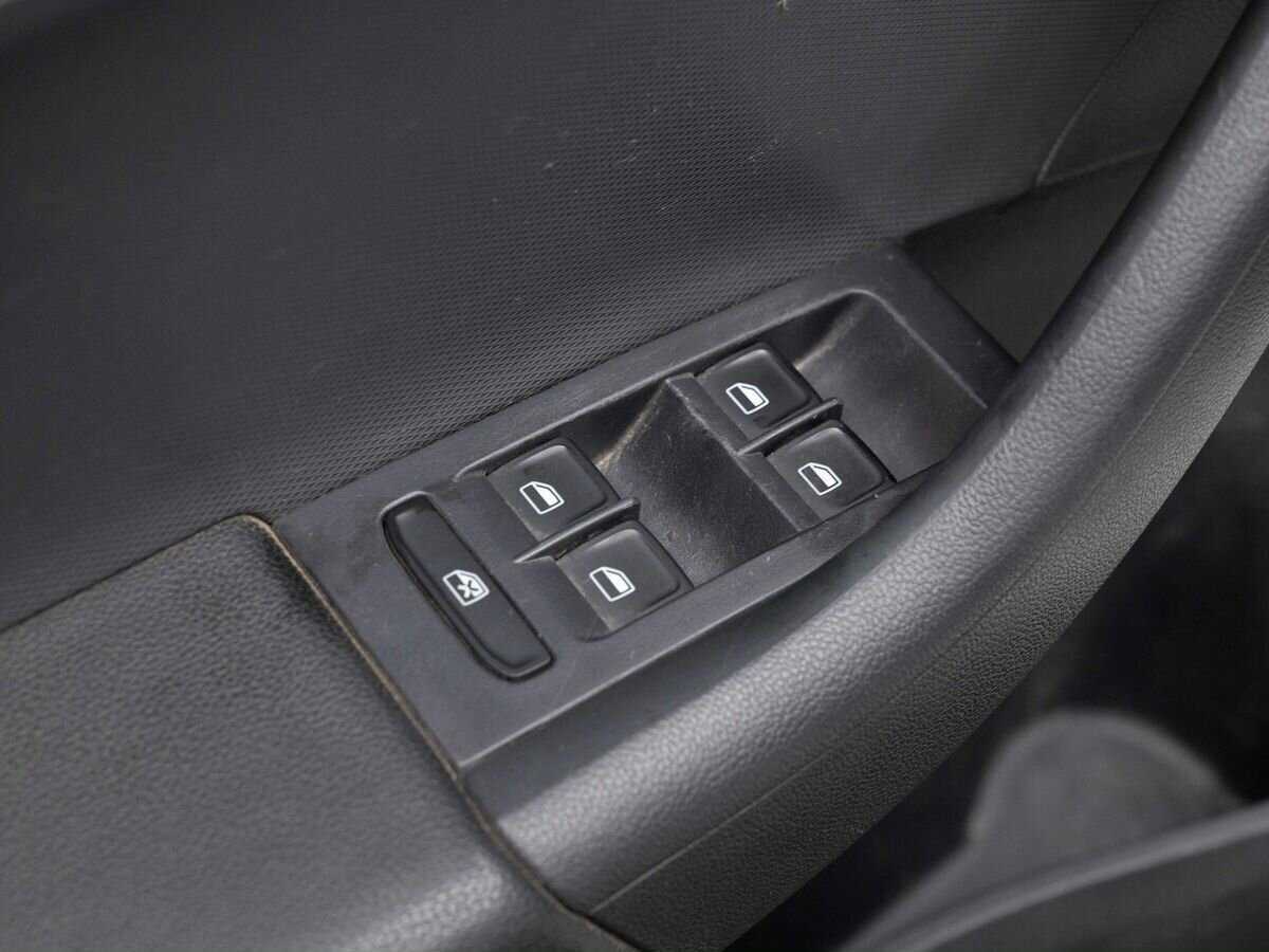 Skoda Rapid, 2015 Фото №16