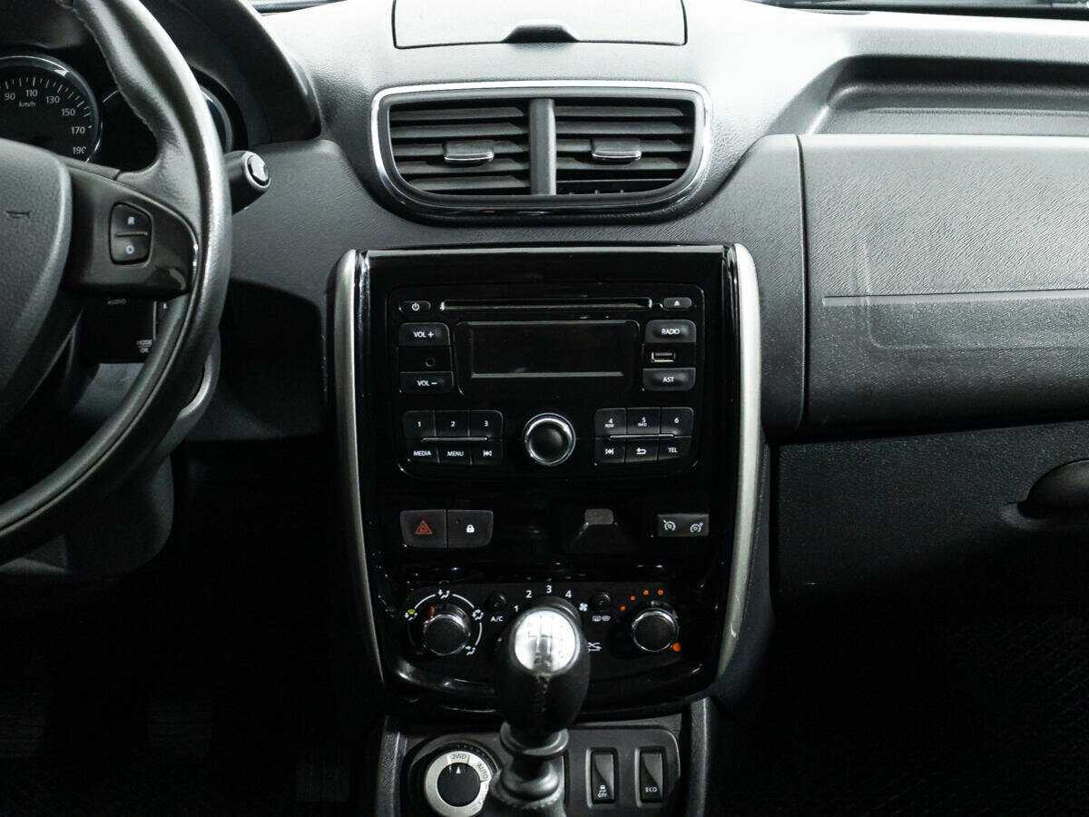 Nissan Terrano, 2018 Фото №14