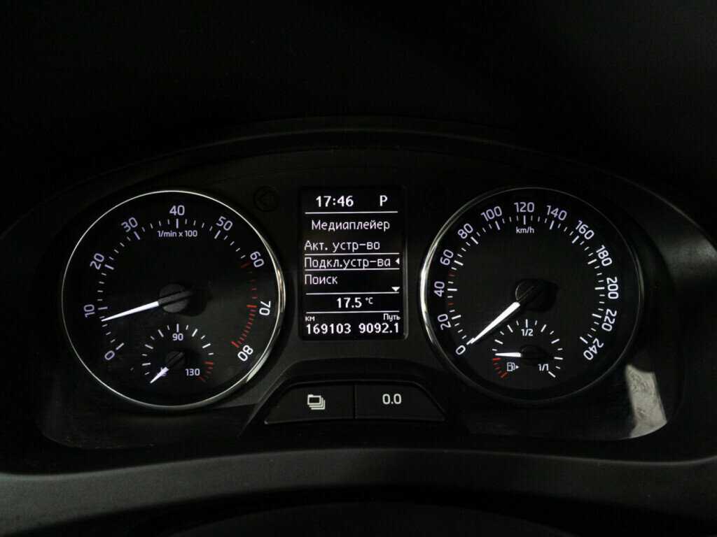 Skoda Rapid, 2015 Фото №12