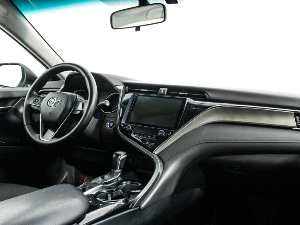 Toyota Camry, 2018 Фото №9