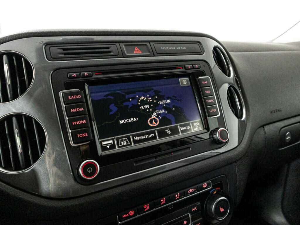 Volkswagen Tiguan, 2014 Фото №16